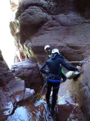 Canyoning en Alpes-Maritimes, par Pierrick Giraudet, Biotope. 